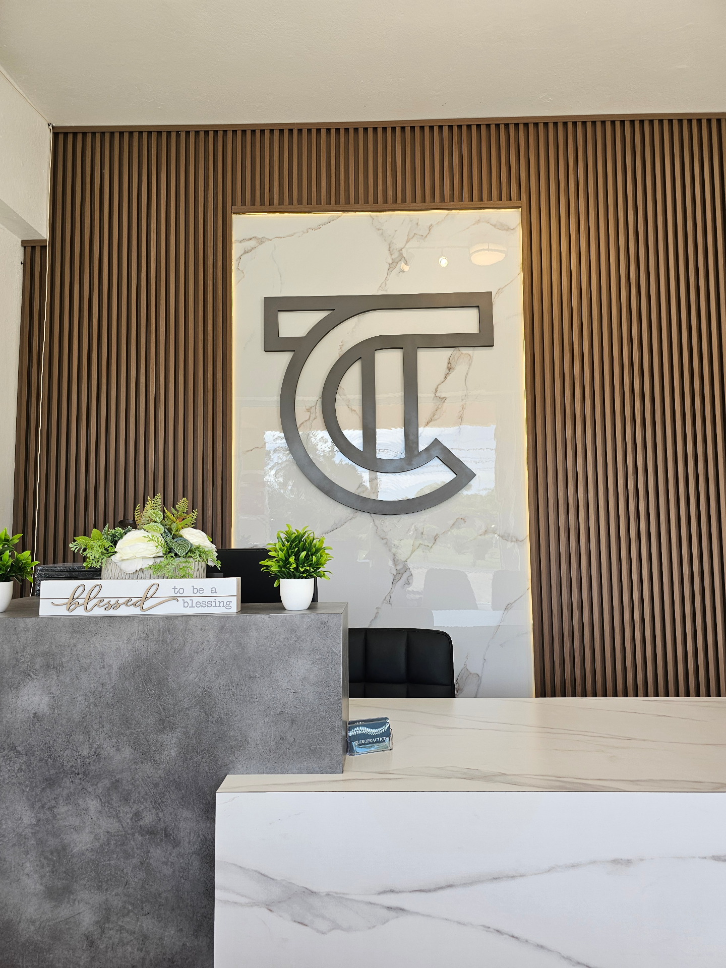Consultorio de quiropráctica TOPCHIRO en Aguada, Puerto Rico